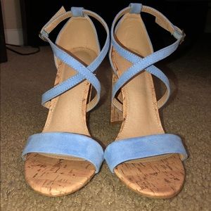 LIGHT BLUE STRAP HEELS